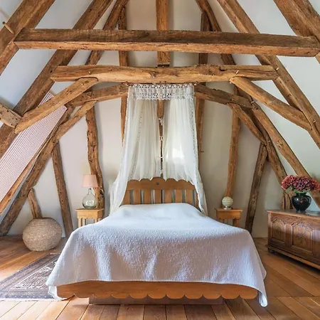 Holiday home Demeure Perigourdine Entre Dordogne Et Vezere Check-in Le Dimanche *